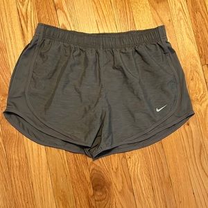 Nike Running Shorts - Women L brand new!